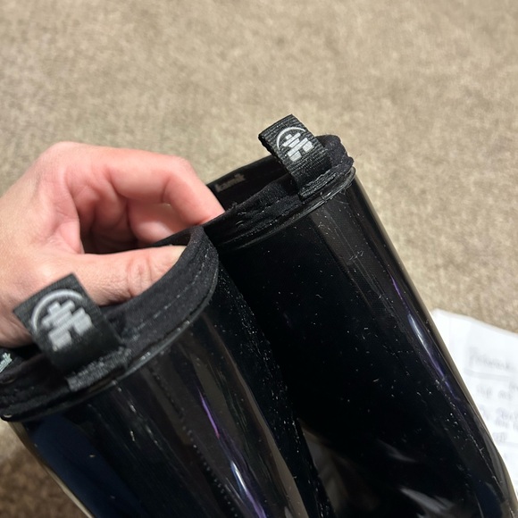 Kamik Black Ankle Boots - Picture 10 of 12